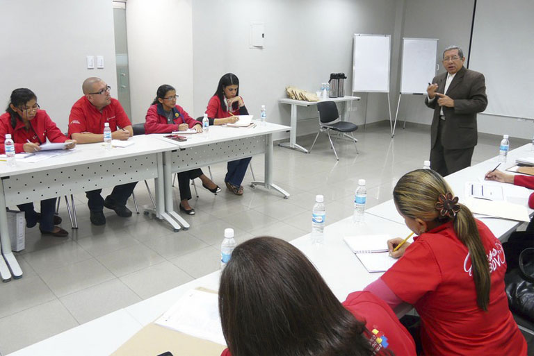 El Tesorero del Sistema de Seguridad Social visita la sede principal del Banco de Venezuela