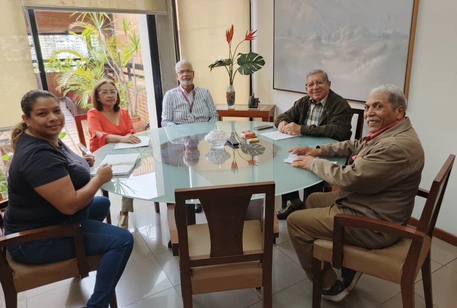 Reunión de trabajo entre TSS y Superintendencia de Seguridad Social